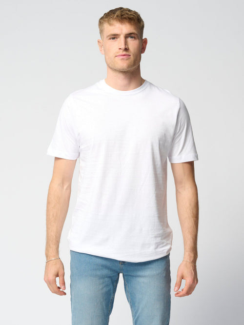 Basic T-shirt - White (FS) - TeeShoppen Group™ - Freeshipping - Freeshipping