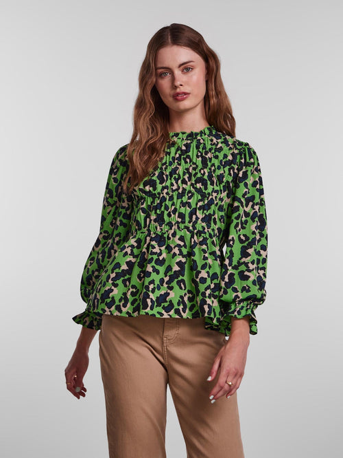Meline Bluse - Grass Green - TeeShoppen Group™ - Formal Shirts & Blouses - PIECES