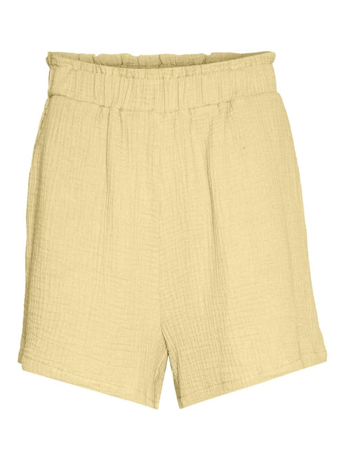 Natali Shorts - Lemon Meringue - TeeShoppen Group™ - Shorts - Vero Moda