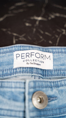The Original Performance Performance Denim Shorts - Hellblau