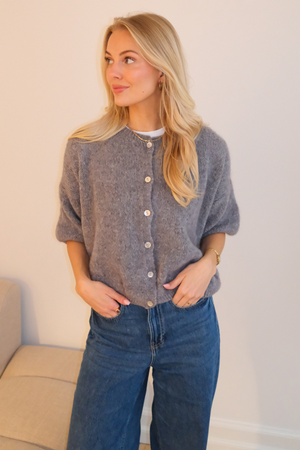 Mary Kurzarmstrick – Grau