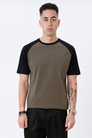 Basic Raglan-T-Shirt-Schwarzarmie