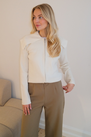 Verrier Strickjacke mit O-Ausschnitt – Birke