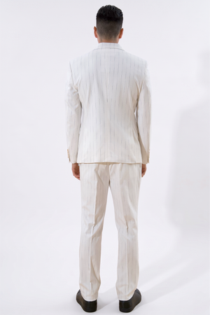 Klassischer Blazer – Weißer Nadelstreifen