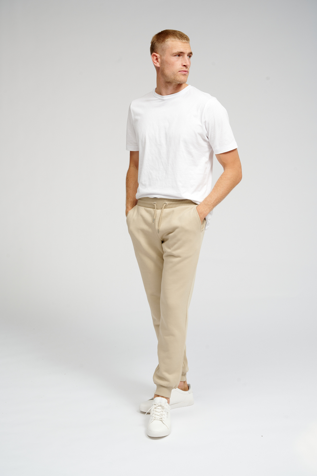 Basic Jogginghose - dunkler Beige