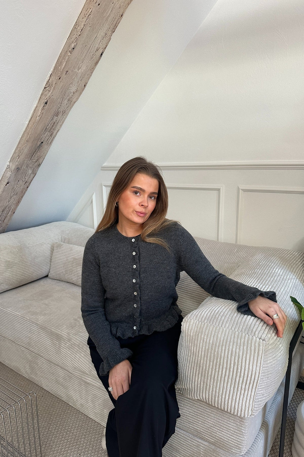 Flora-Cardigan – Grau