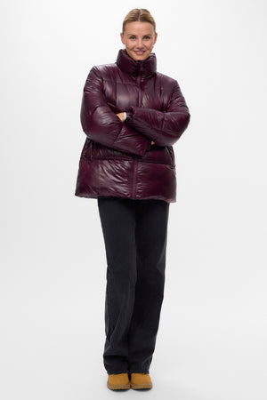 Kurze Jacke Sabrina – Weinprobe