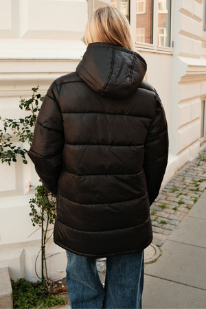 Lange Pufferjacke - Schwarz