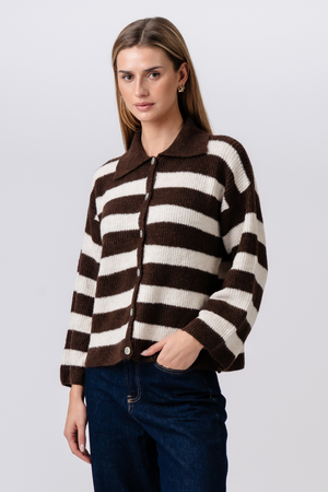 Josie Polo Knit – Braun/Gebrochenes Weiß