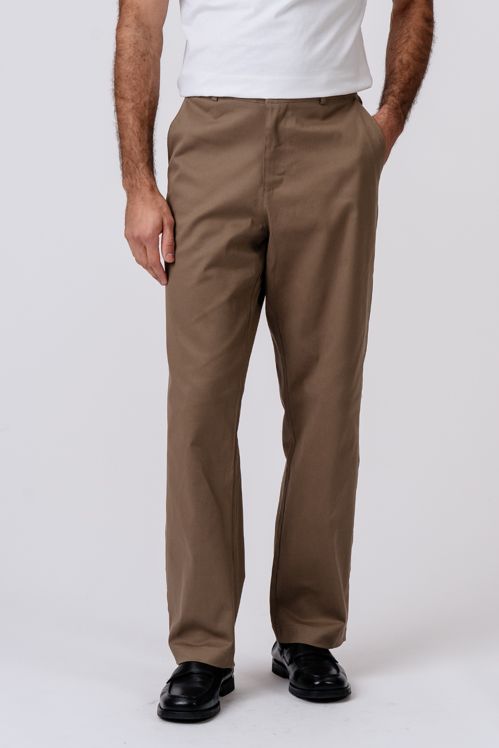 Gerade geschnittene Baumwoll-Chino – Beige