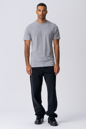 Basic T-Shirt - Grau