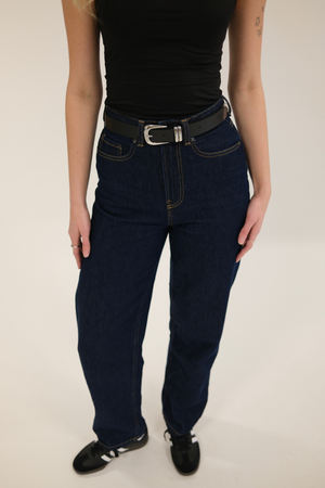 Emily Belt - Schwarz