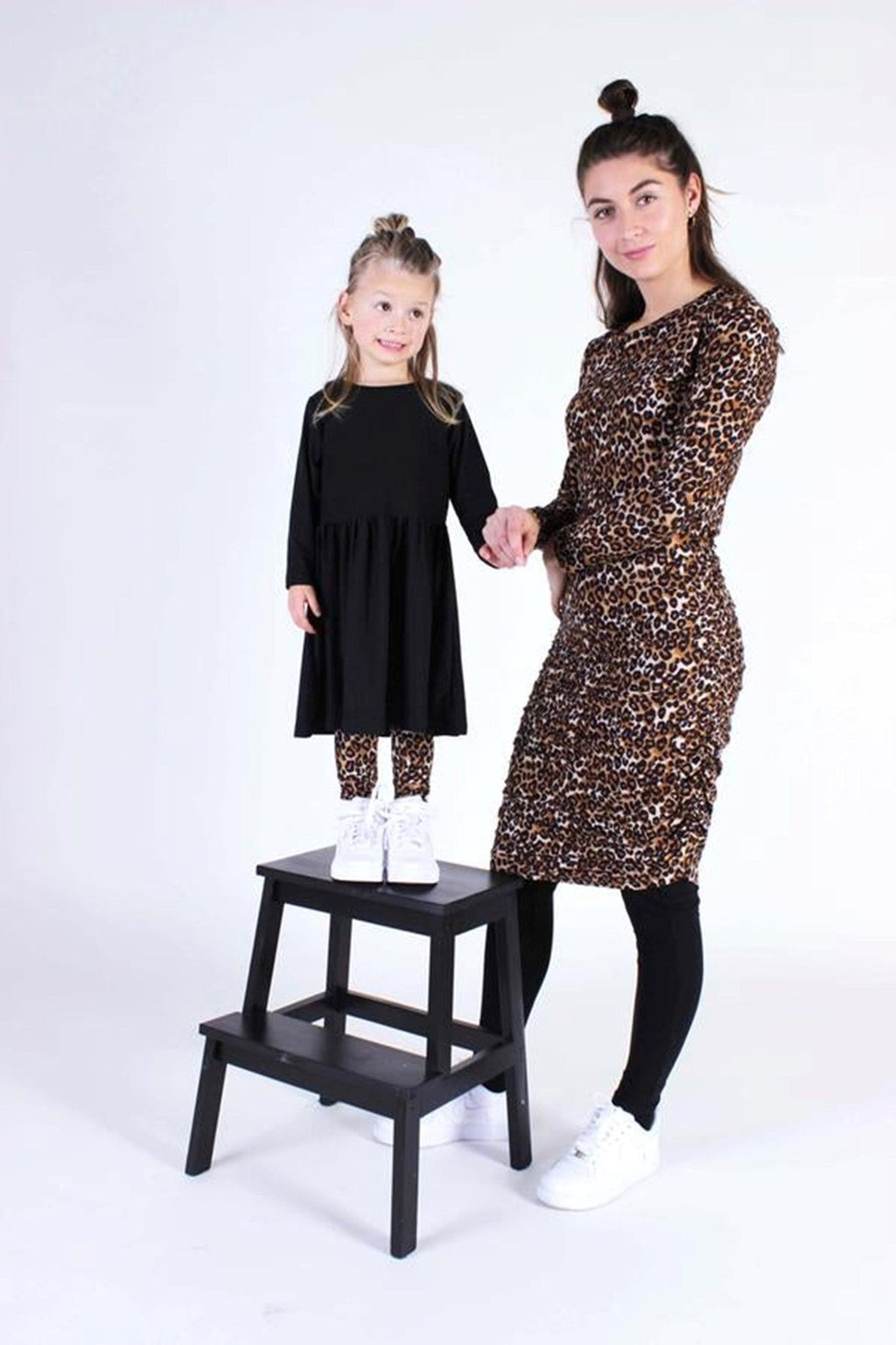 Alma Longärmedose Kleid - Leopard