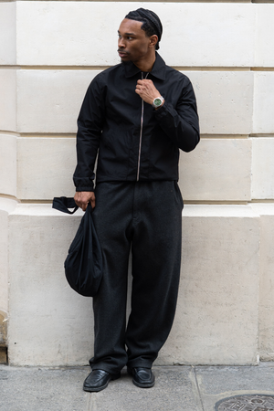 Kurze Reißverschlussjacke - Schwarz