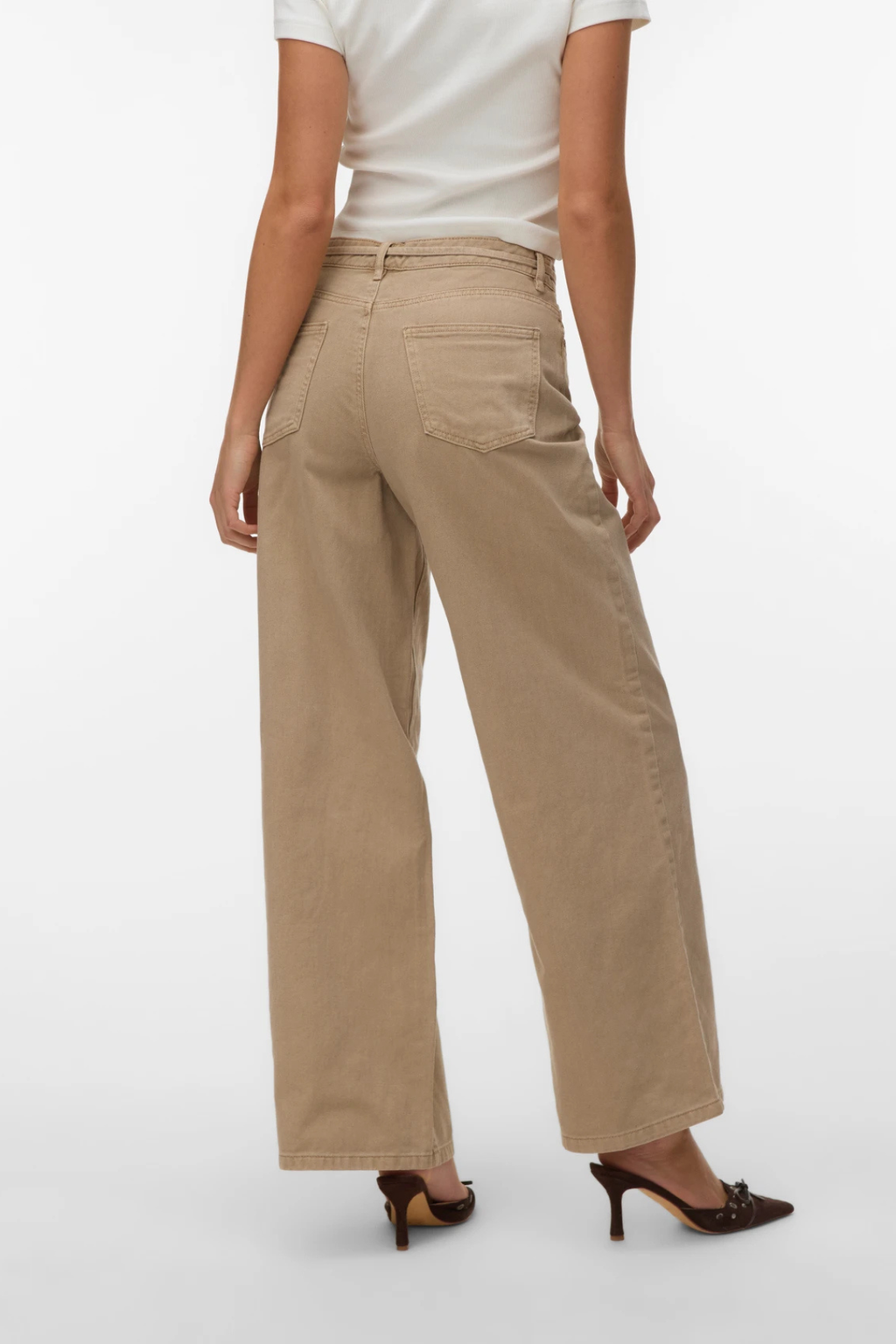 Jeans mit breitem Gürtel von Wien – Silberner Nerz