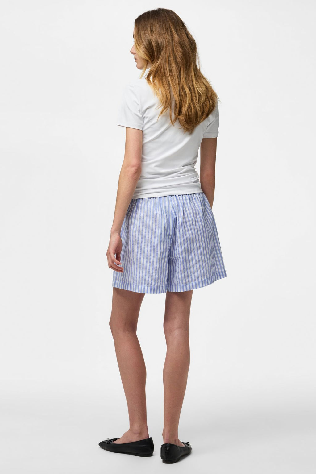 Olly mit hoher Taille Shorts - Hortensienstreifen-Hellweiß