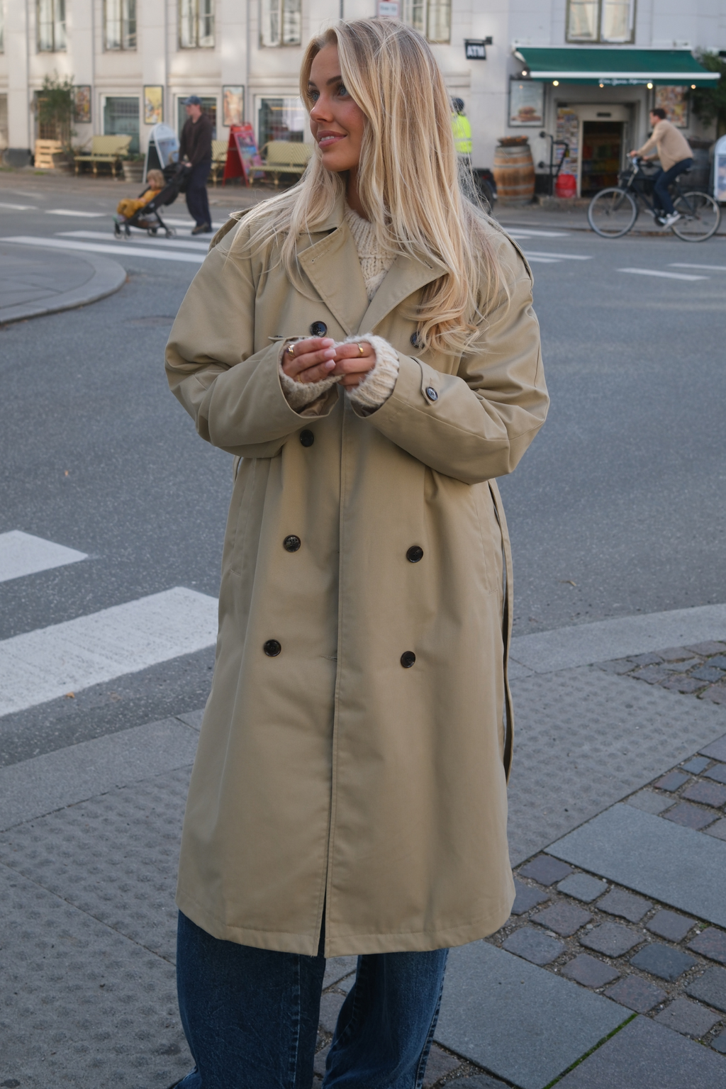 Linea Trenchcoat - Beige