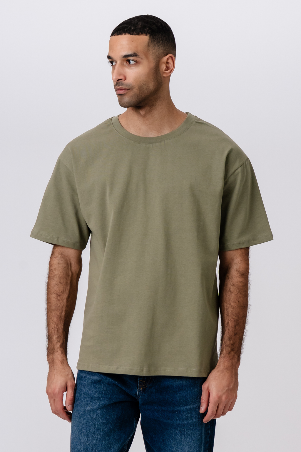 Schweres Boxfit-T-Shirt – Oliv