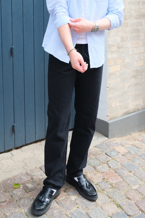 Entspannte Fit -Jeans - solide Schwarz