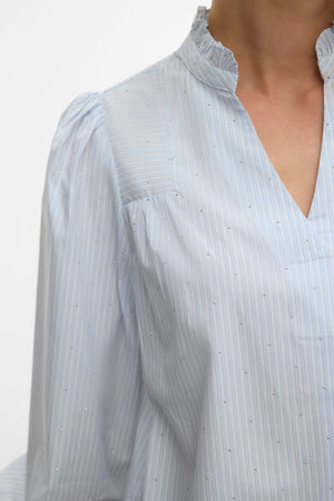 Sina Top – Wolkentänzerin