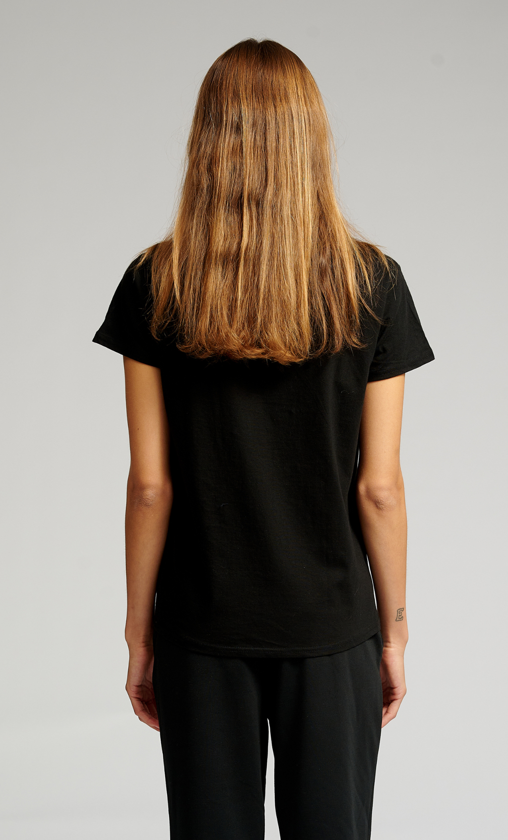 Basic T -Shirt - Schwarz