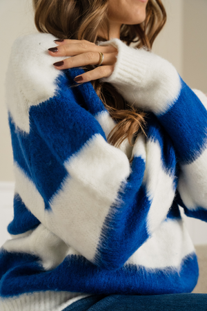 Celina gestreifter gestrickter Pullover - Weiß/Marine