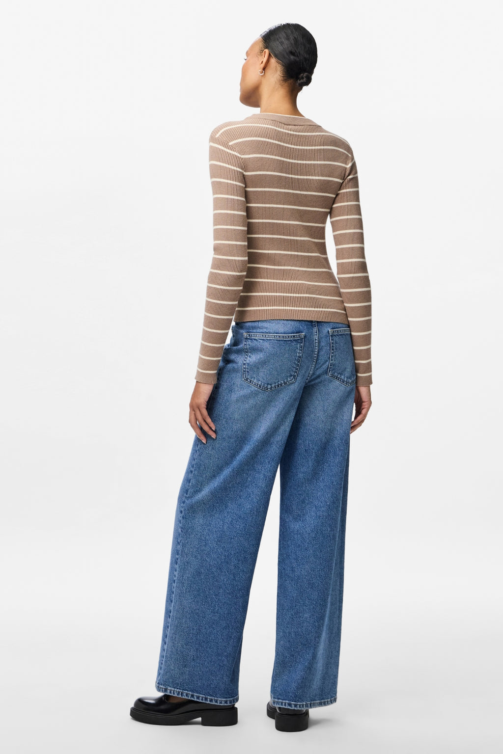 Mira New O-Neck Strick – Greige/Birke