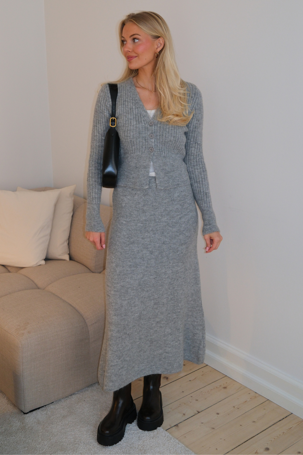 Nova Strickrock – Grau