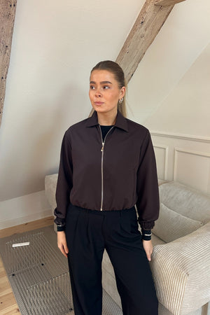 Kylie kurze Jacke – Braun