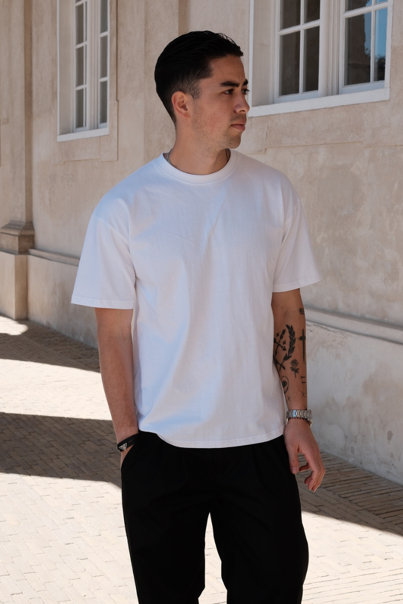 Kastenförmiges T-Shirt – Weiß