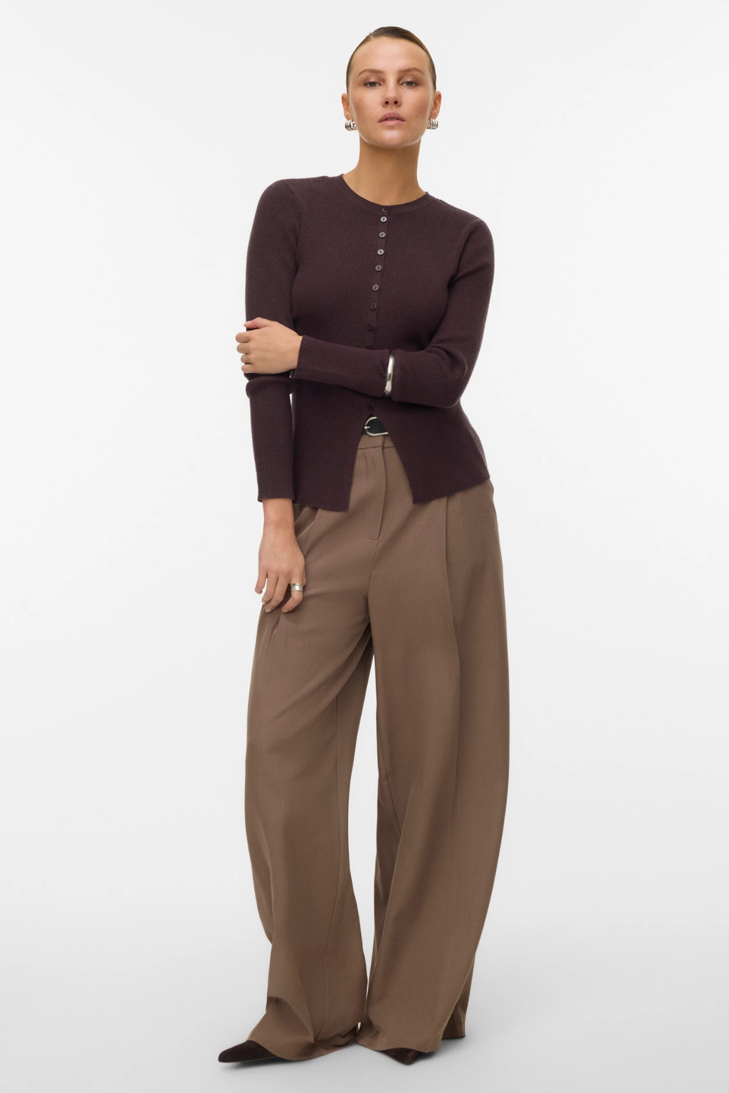 Ukino O -Neck Strick -Strickjacke - Schokoladenpflaume