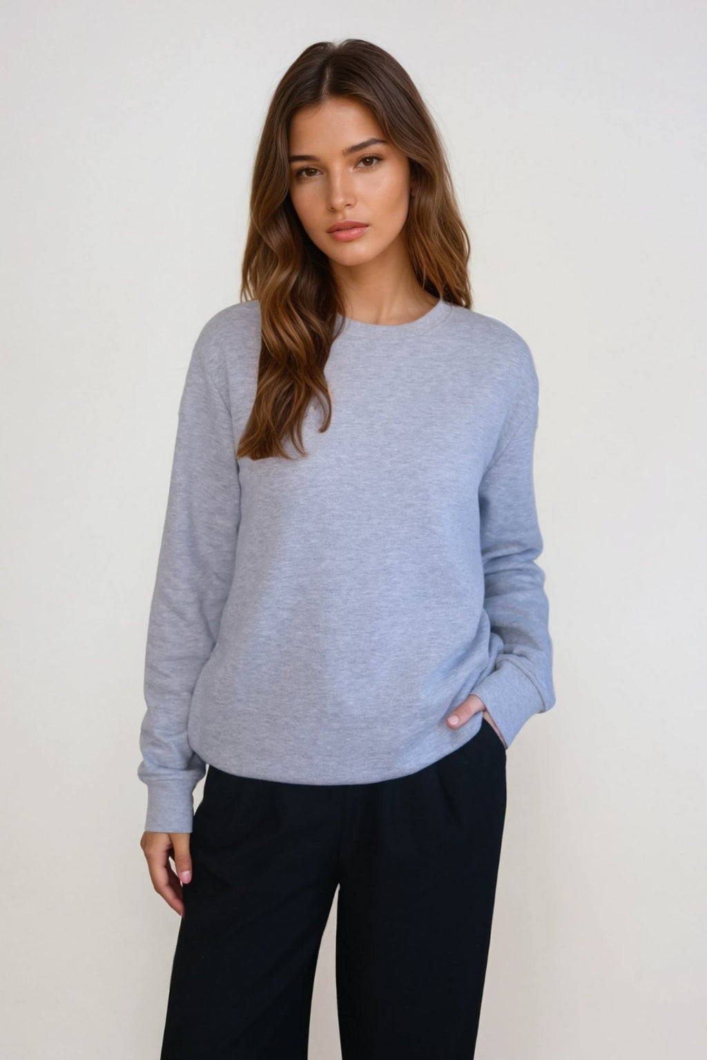 Essential Crewneck – Graumeliert