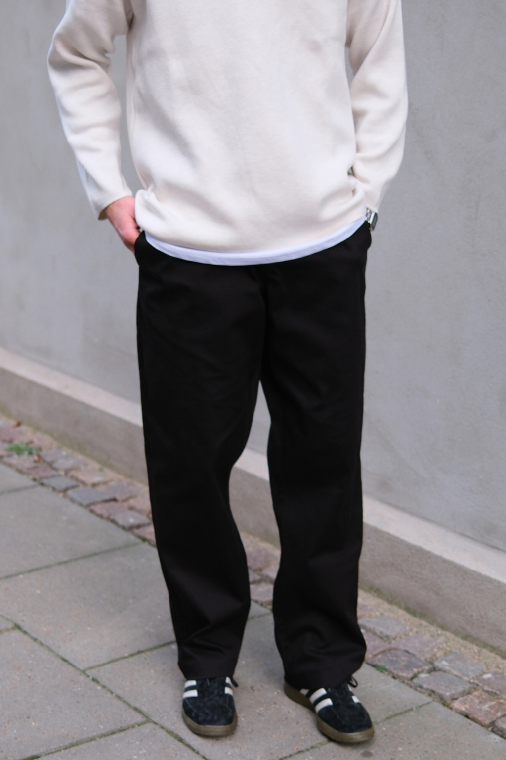 Chino breit - schwarz