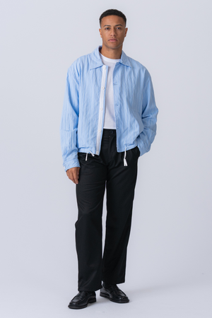 Ezra Jacke - Hellblau