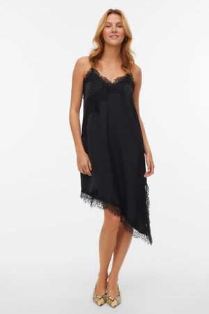 Novi Spitzen-Trägerkleid - Schwarz:Schwarz Spitze