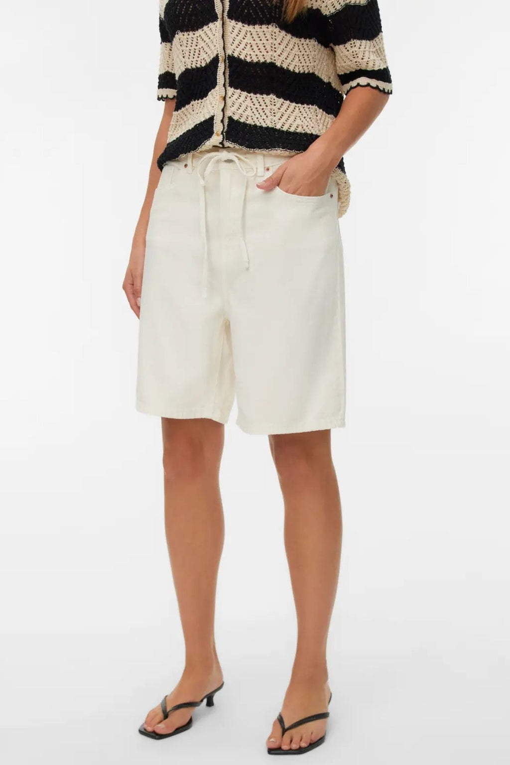 Villa Bermuda Denim Shorts - Ekru