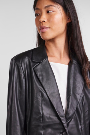 Nicole Blazer - sortieren