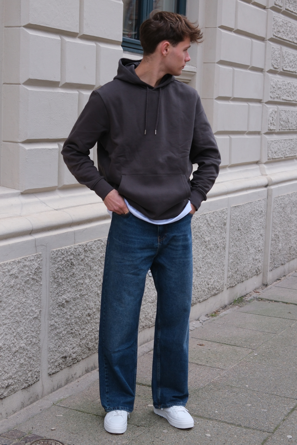Baggy-Jeans – Hellblau