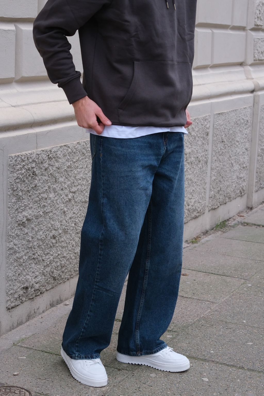 Baggy-Jeans – Hellblau