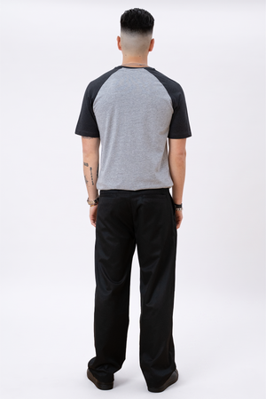 Basic Raglan T-Shirt-Schwarzlichtgrau