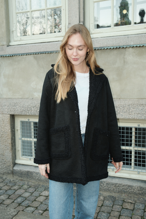 Shearling Mantel - Schwarz