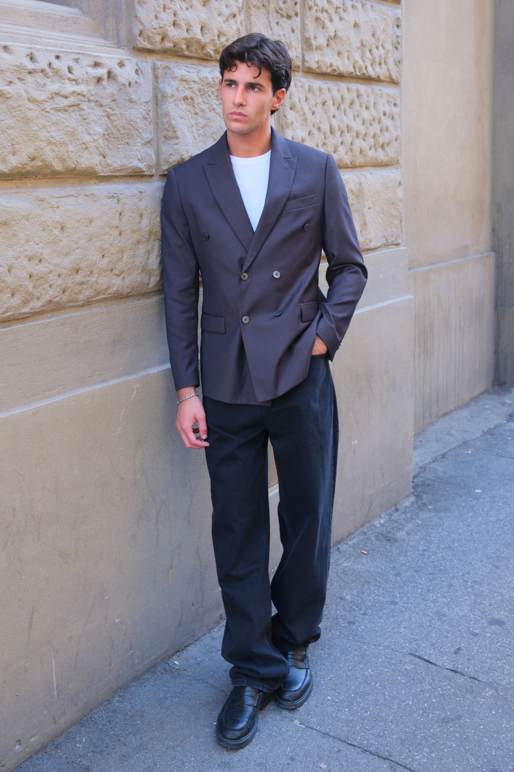 Baggy-Jeans – geräuchert