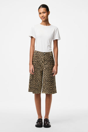 Salume Wide Jeans Shorts - Weißer Pfeffer -Leo