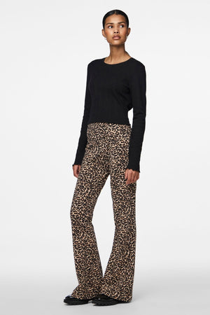 Marie O -Neck Poin Top - Schwarz