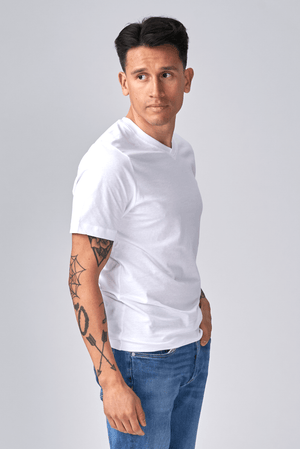 Basic Vneck T -Shirt - Weiß