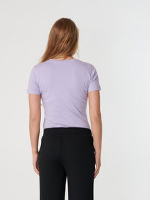 Eingebautes T -Shirt - Lavendel