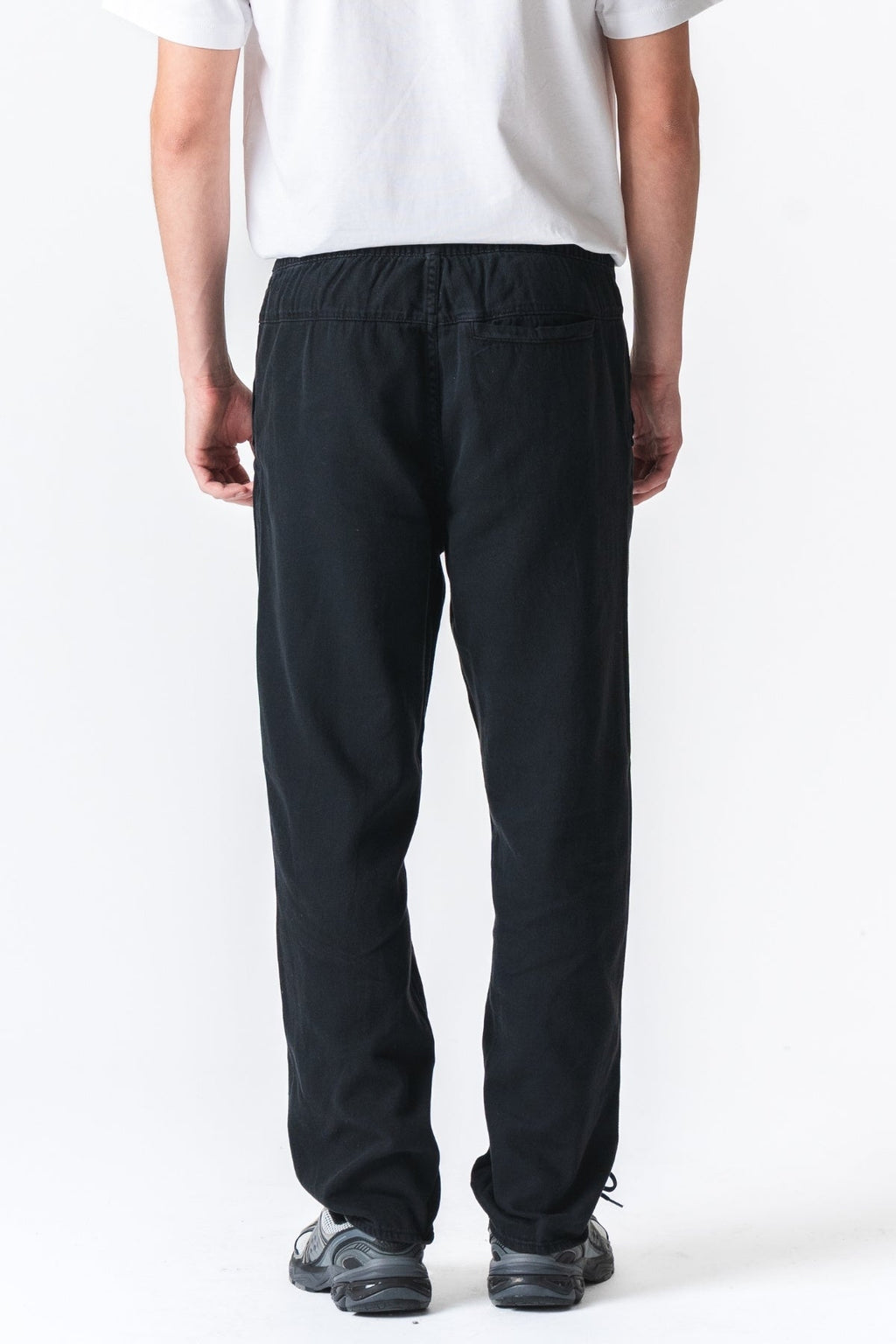 Caleb lose Fit Jeans - schwarz