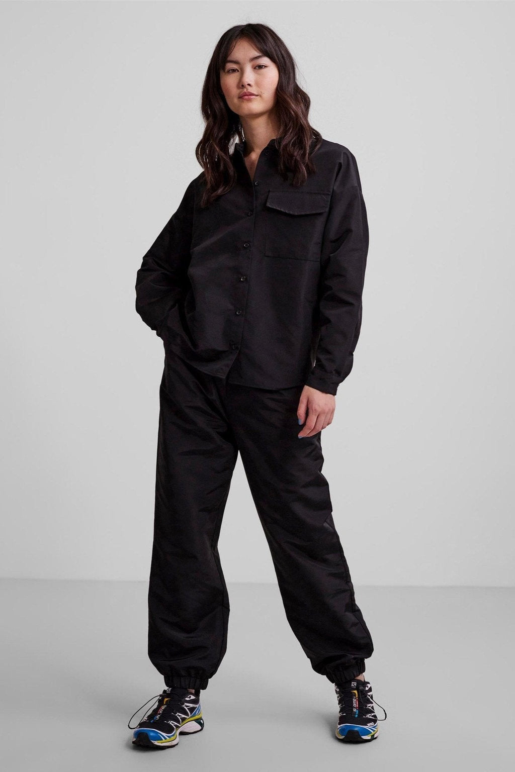 Jylla Shirt - Schwarz