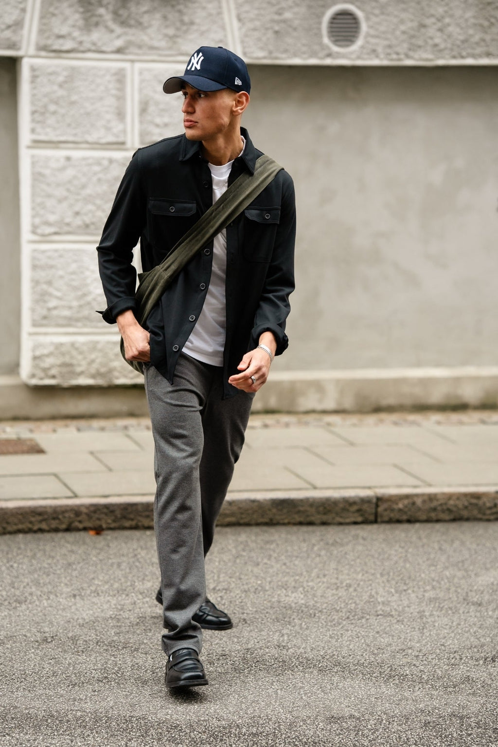 Performance Regular Overshirt - Schwarz