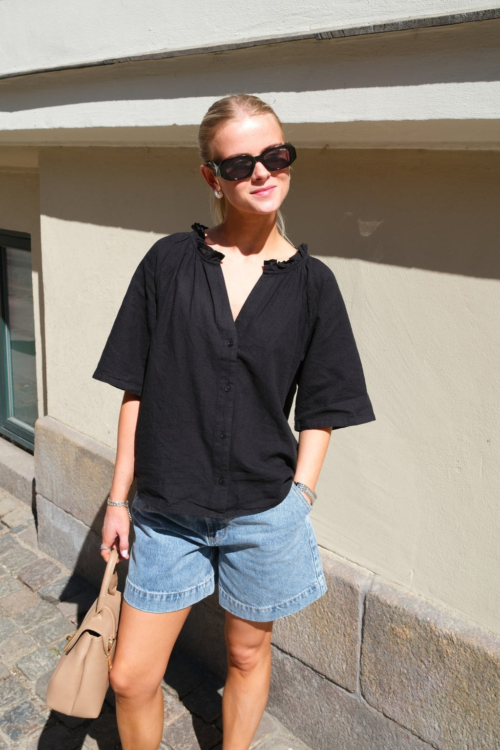 Linn Frill Top - Schwarz